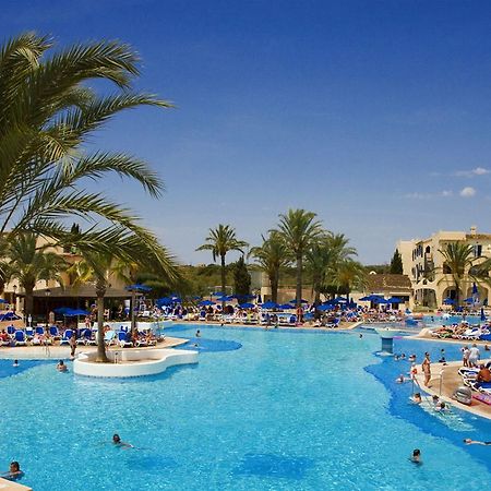 Globales Aparthotel Bouganvilla Sa Coma  Exterior photo