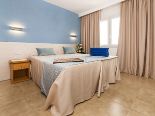 Globales Aparthotel Bouganvilla Sa Coma  Exterior photo